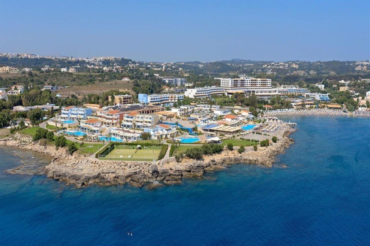 Helea Family Beach Resort Kallithéa エクステリア 写真